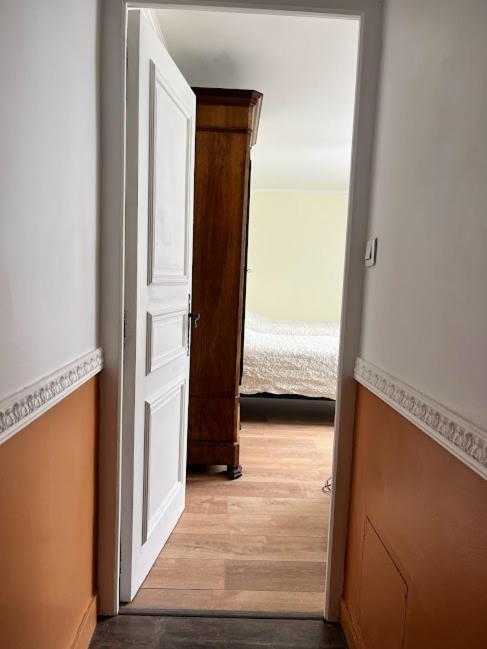 La Tour Cachee Bed & Breakfast Mortain-Bocage Ngoại thất bức ảnh